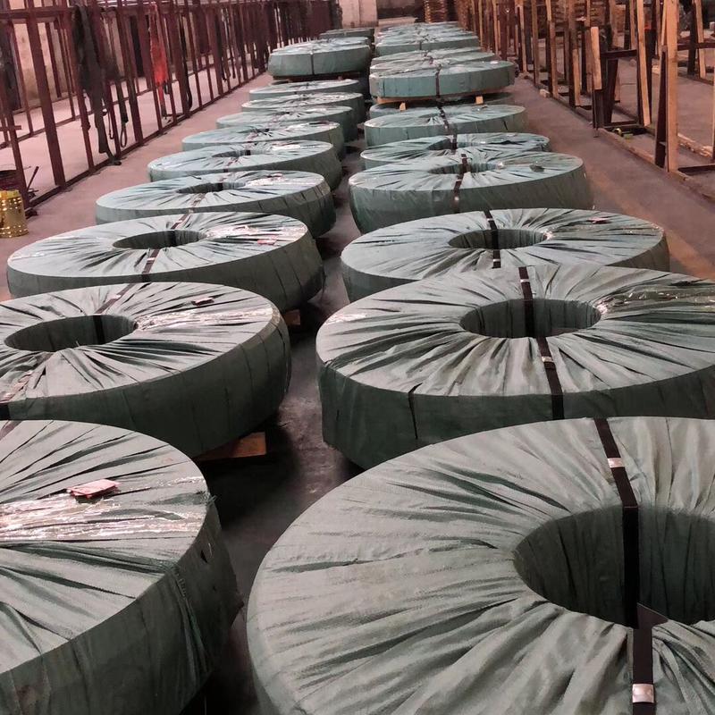 Standard export packing for slitted coil